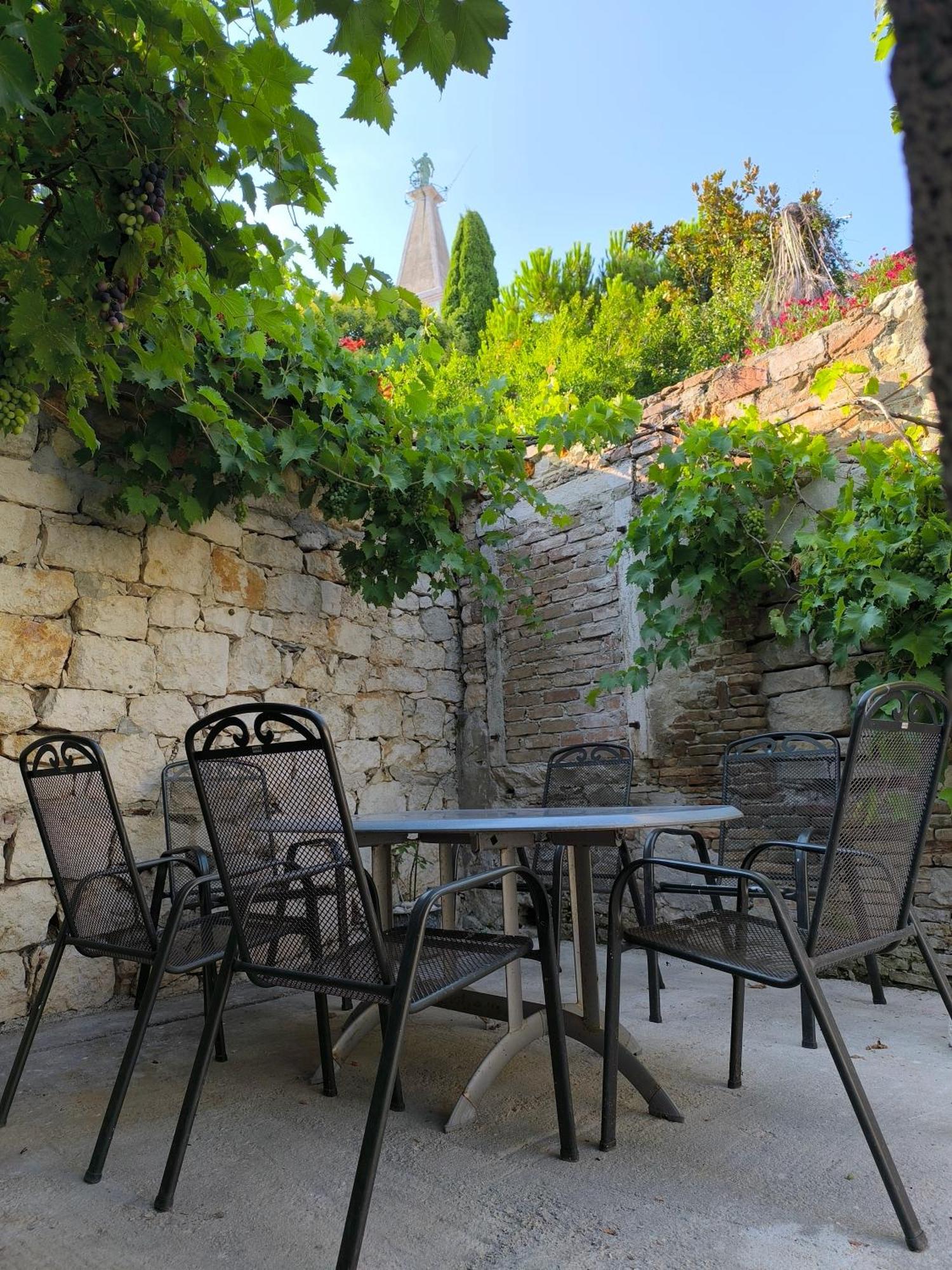 Casa Di Marko 105 M2 Garden Apartman Rovinj Kültér fotó